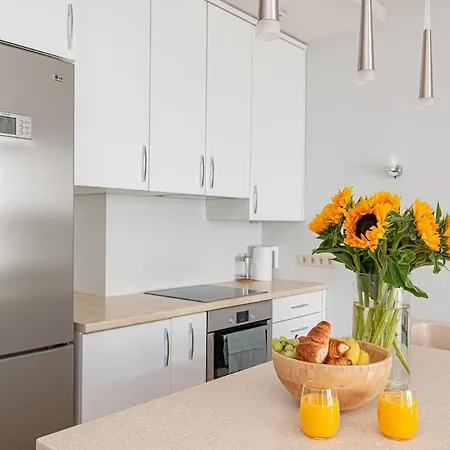 Bright 1 Bdr In Vivid Paupys By Urban Rent *