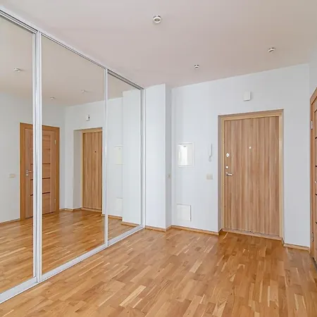 公寓 Bright 1 Bdr In Vivid Paupys By Urban Rent