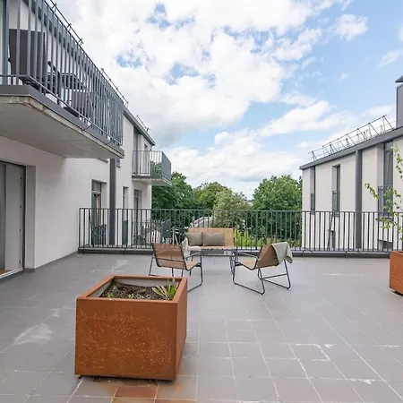 Bright 1 Bdr In Vivid Paupys By Urban Rent Apartment *