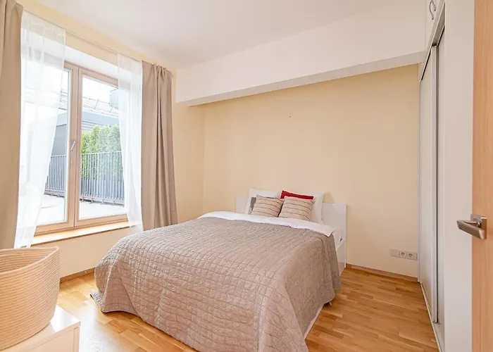 Apartment Bright 1 Bdr In Vivid Paupys By Urban Rent