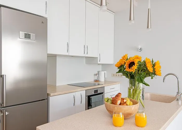 Bright 1 Bdr In Vivid Paupys By Urban Rent *