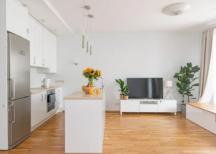 Bright 1 Bdr In Vivid Paupys By Urban Rent * Vilnius