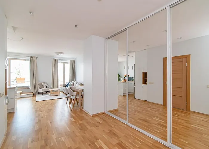 Bright 1 Bdr In Vivid Paupys By Urban Rent Butas Vilnius