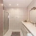 Bright 1 Bdr In Vivid Paupys By Urban Rent Lejlighed Vilnius